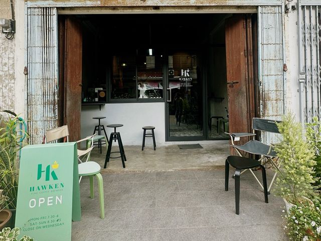“HAWKEN Fine Coffee Brewers”