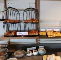 Breakfast ตอนเช้าที่ โรงแรม ยูสมุย