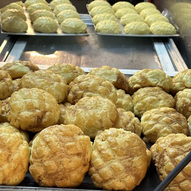 台湾:台北 饒河街觀光夜市 ˗ˏˋ 台湾メロンパン!?   ˎˊ˗