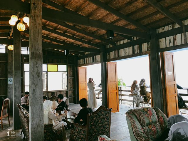  Idyllic House Cafe