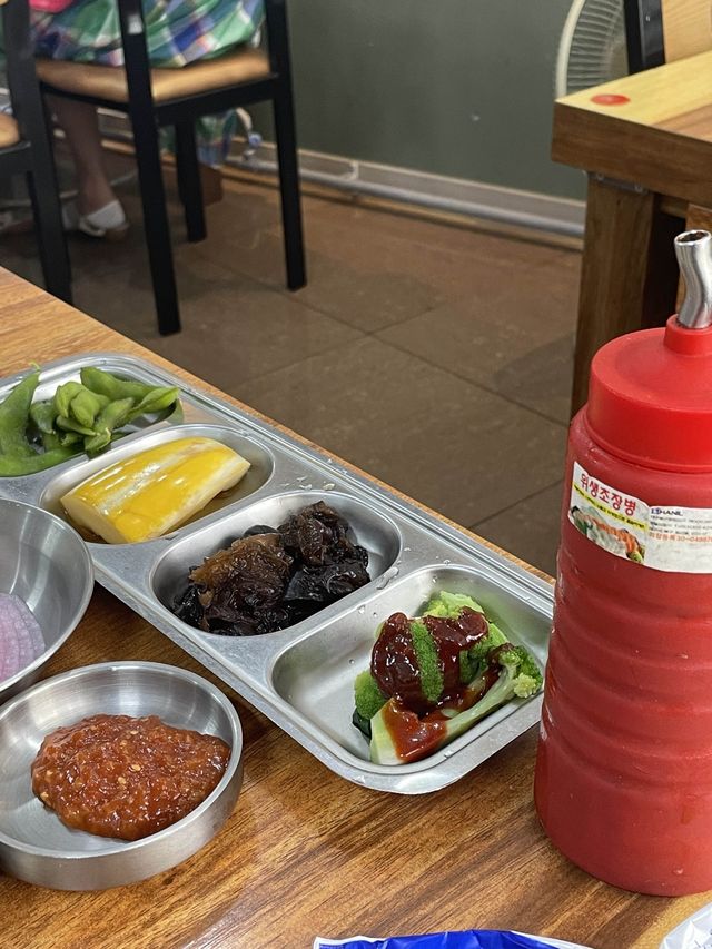 범일역 1번가 먹자골목에 위치한 장어 맛집 ‘명품식당’