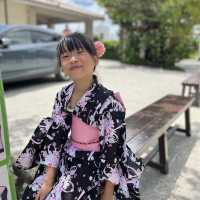 《沖繩旅行》最近國際通嘅沙灘玩沙+着和服👘去神宮打卡+去埋playhouse玩