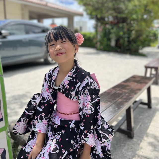 《沖繩旅行》最近國際通嘅沙灘玩沙+着和服👘去神宮打卡+去埋playhouse玩