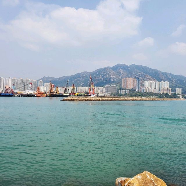 日落夜色之下，格外浪漫吸引