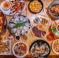 แซ่บทะเลแตก ยกทัพซีฟู้ดกับบุฟเฟ่ต์ริมทะเล
