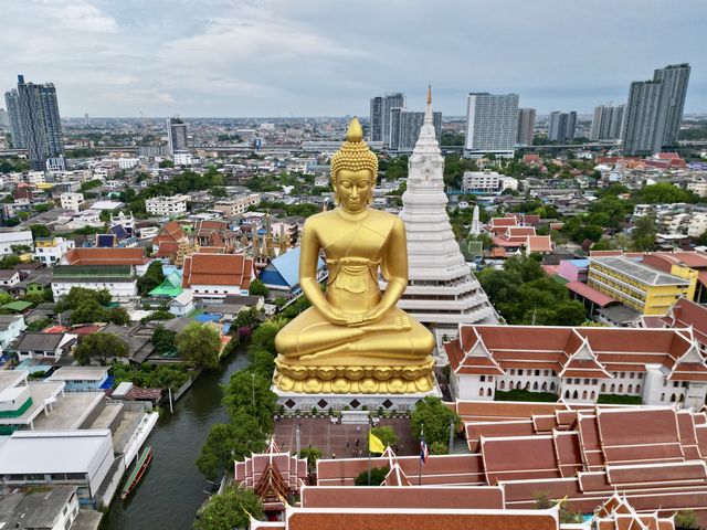 วัดดังในกรุงเทพ วัดปากน้ำ ภาษีเจริญ