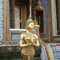 วัดพระแก้ว วัดคู่บ้านคู่เมืองไทย