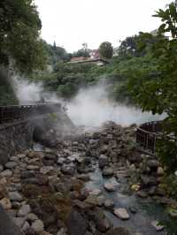 迷霧中感受溫泉地熱的北投地熱谷公園