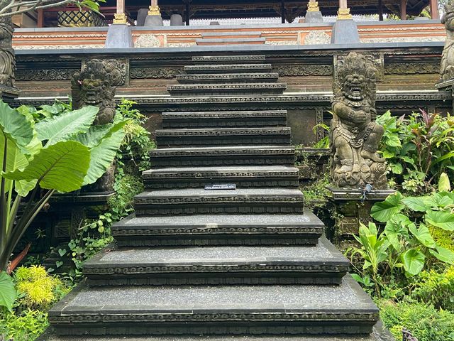 Visiting Ubud Palace - for the first time 🫶