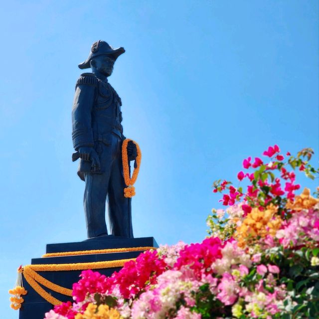 อนุสาวรีย์กรมหลวงชุมพร