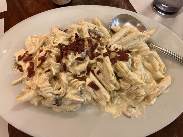 Comfort Food with Cozy and Homey Ambience
