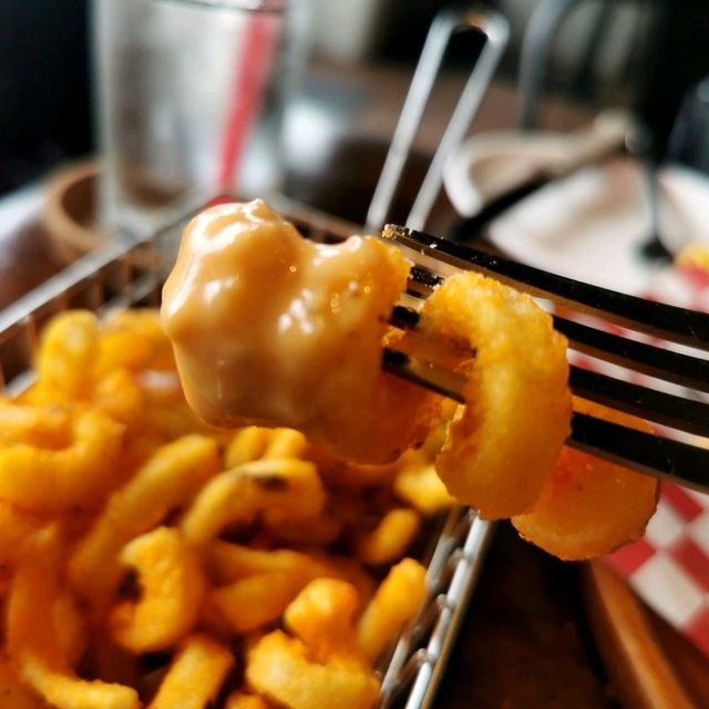 Jim's burger สาขาใหม่ ริมถนนราชพฤกษ์​ 🍔🍔