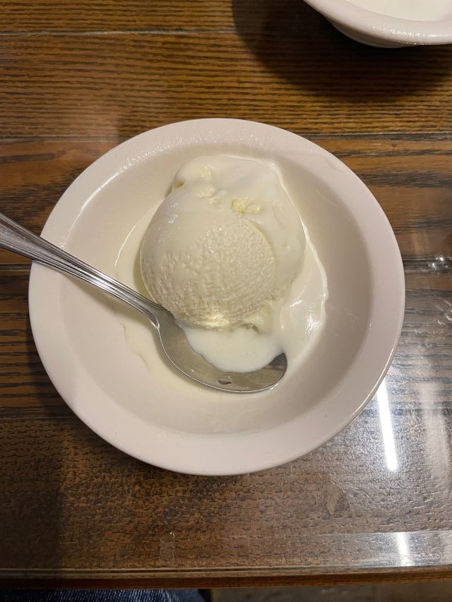 옛 감성 고스란히 담음 명동 카페☕️