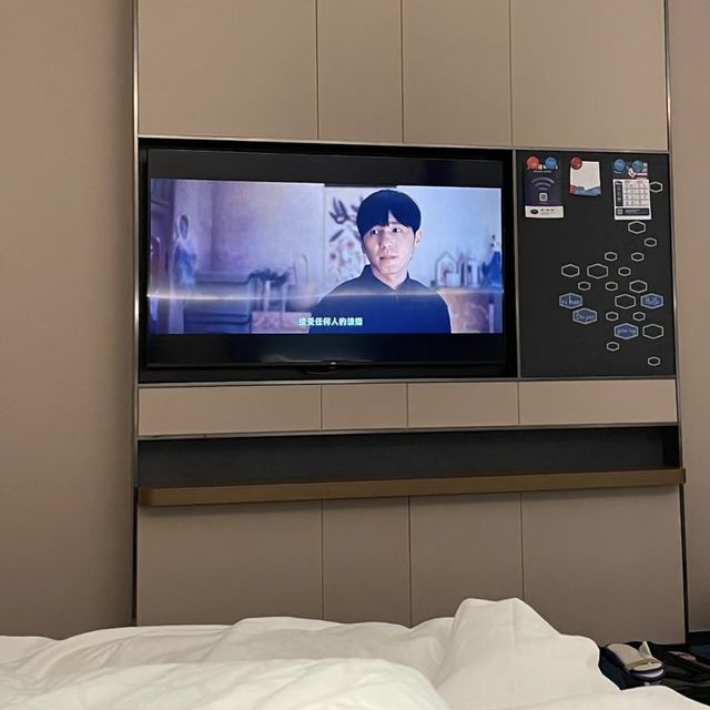 🛏️ 舒適新選擇：深圳福田口岸希爾頓歡朋酒店 🌟