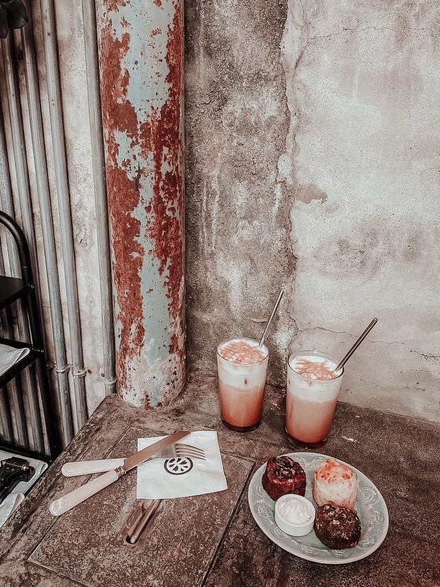 台灣屏東改建的咖啡廳大和頓物所☕️ 台灣屏東改建的咖啡廳大和頓物所☕️