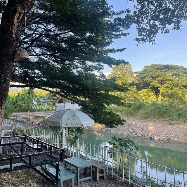 Antika Café & Resort 🌴🌴🌴
