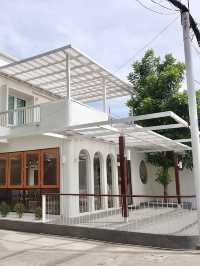ที่พักติดทะเลชะอำ Talay Hotel & Villa