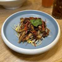 川菜風味！鮮熬魚骨濃湯．超嫩滑酸菜魚