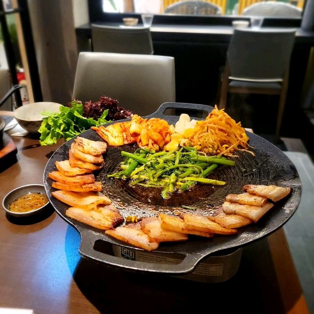 銅鑼灣時尚有格調韓式居酒屋😋