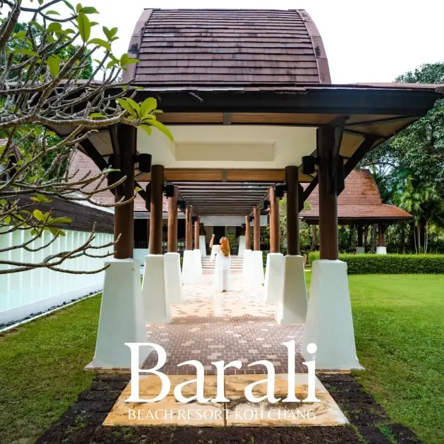 象島現代泰式風格的住宿