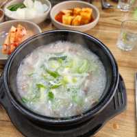 서울여행 담백한 맛이 좋은 장충순대국 