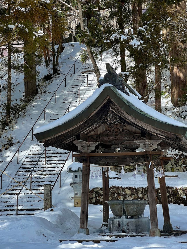 Togakushi-Jinja 