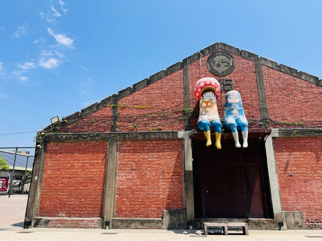【高雄】駁二藝術特區：文化創意、休閒遊憩、觀光旅遊景點，歡迎蒞臨！