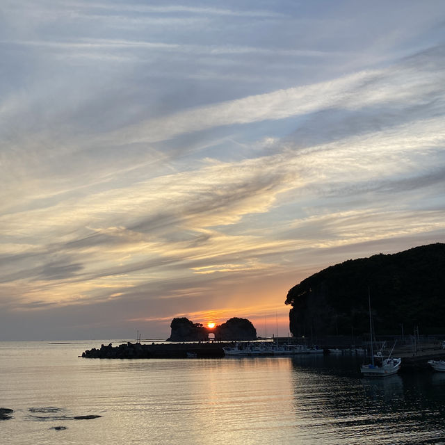 白い砂浜と温泉が有名な街、南紀白浜