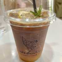 หล่อเลี้ยงฟาร์ม คาเฟ่ - Lhor Liang Farm!🐷