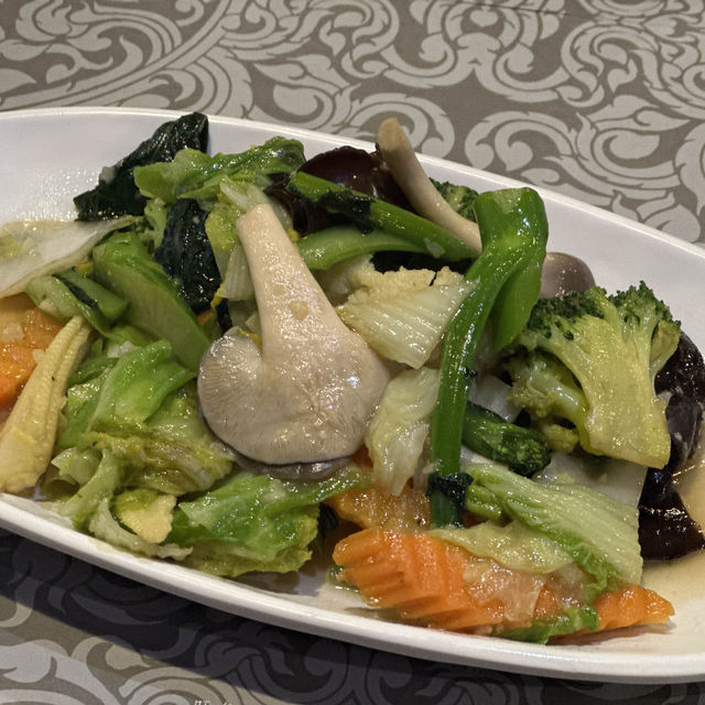 旺角覓食樓上舖泰餐