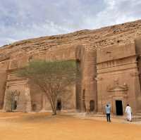 サウジアラビアの古代都市【マダイン・サーレハ】