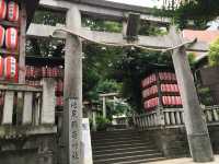 探索池尻稻荷神社：東京市中心的靈性綠洲