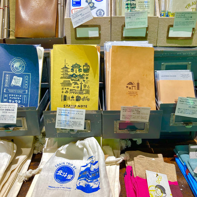 【京都旅】烏丸御池駅直結✨レトロ建築なのに近代的な開放感 ー新風館ー