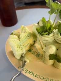 パクチーケーキ⁉️🍰🌿
