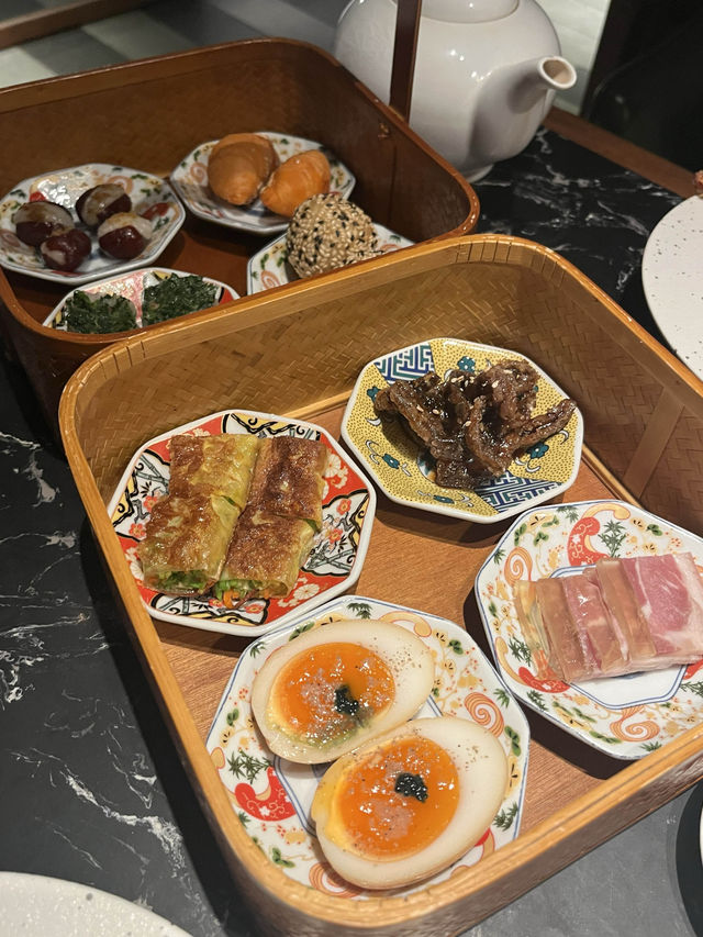个園的鮑魚龍蝦下午茶餐