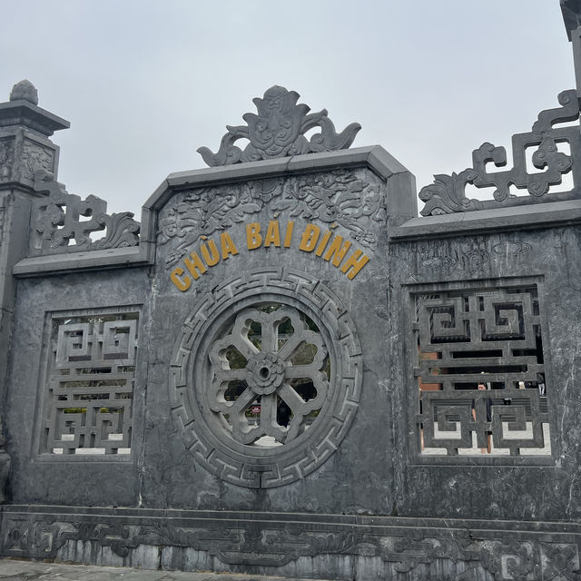 Bái Đính Pagoda: Home to Vietnam’s Largest Buddha Statue!