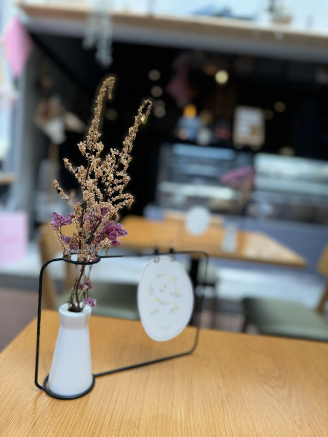 【福岡カフェ】季節のフルーツを使った可愛いスイーツが人気のお店🍑
