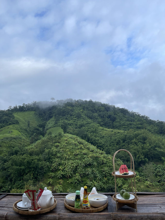 Yazama Homestay 🏕️ โฮมสเตย์กลางหุบเขา 