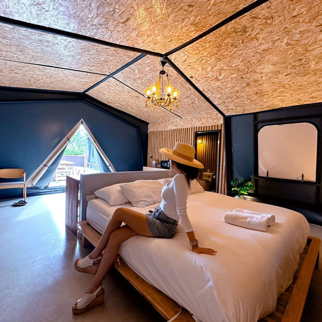 ที่พักเขาใหญ่สไตล์Glamping อาณาจักรพูลวิลล่า