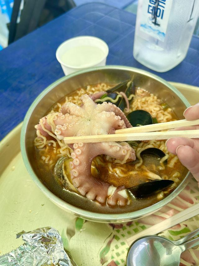 【釜山グルメ】海女さんが獲った新鮮な海の幸を堪能🐙