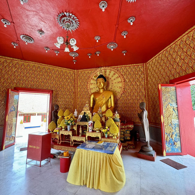 Must visit in Penang Reclining Buddha