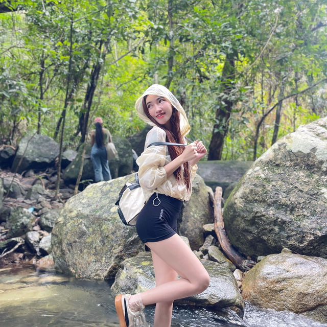 น้ำตกกกก 🌳