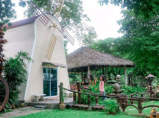 Pungluang ผึ้งหลวงรีสอร์ท