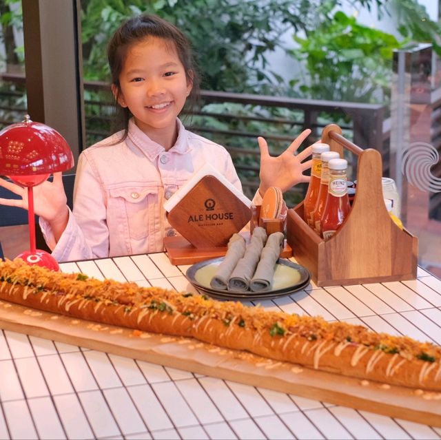 HotDog 1 เมตร ไหวมั้ย มาลองกัน