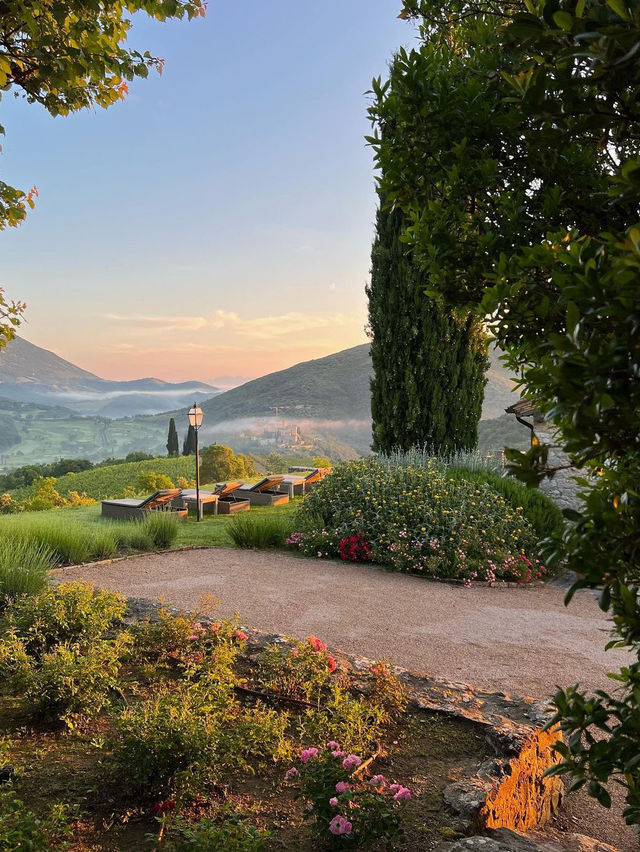 Best romantic stay in Italy🩷✨☀️🧎🏻‍♀️
