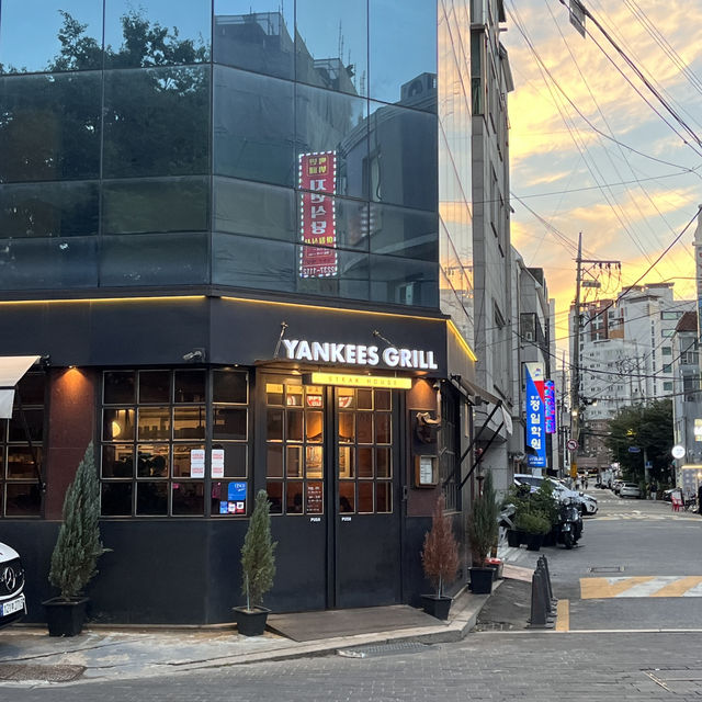 스테이크를 썰고 싶은 날에는😋