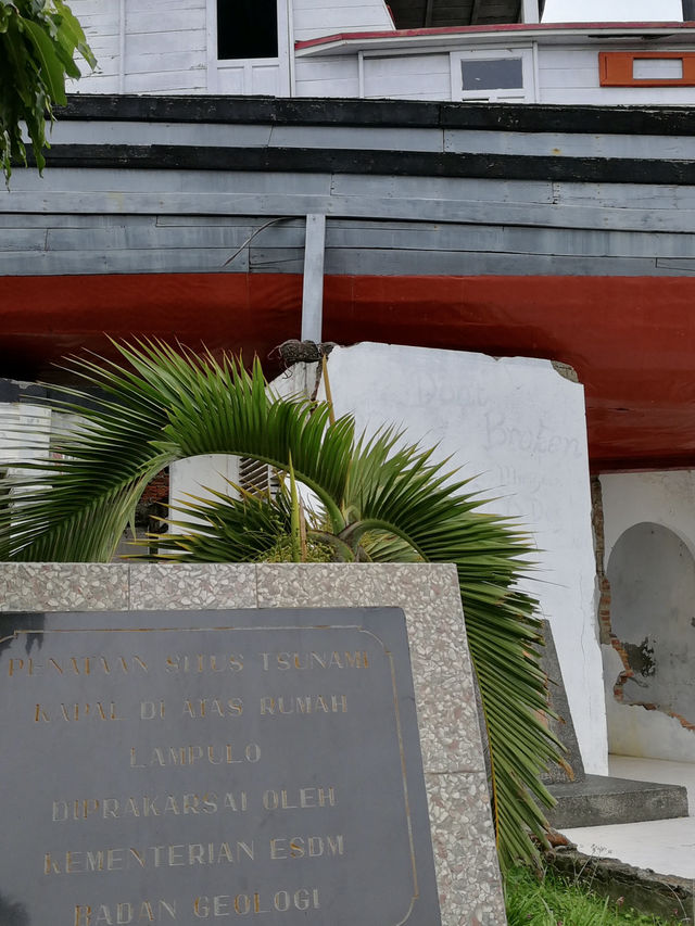 Aceh’s Unforgettable Landmarks: A Travel Checklist of History and Survival