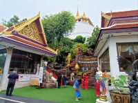 วัดภูเขาทอง กทม.