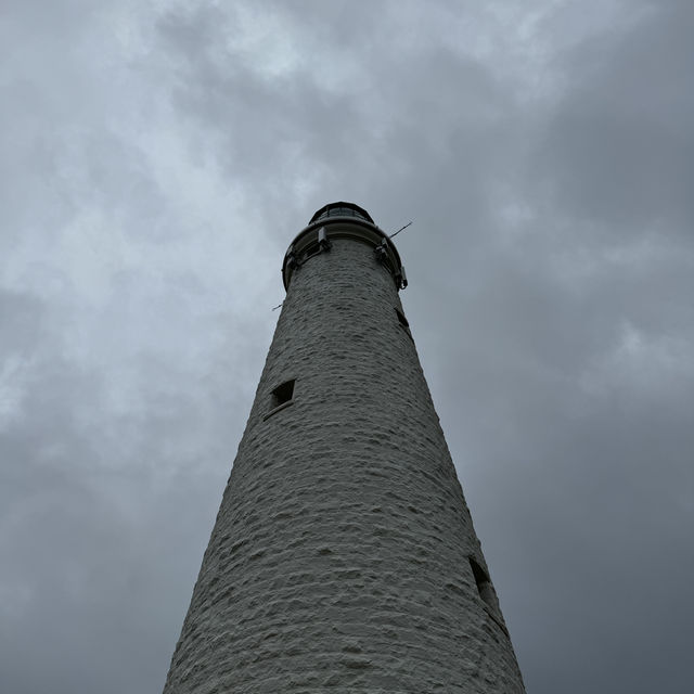 Wadjemup Lighthouse：羅特尼斯島的燈塔奇觀 🌅🏮