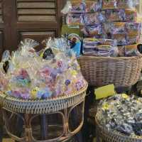 ตลาดน้ำเกาะกลอย